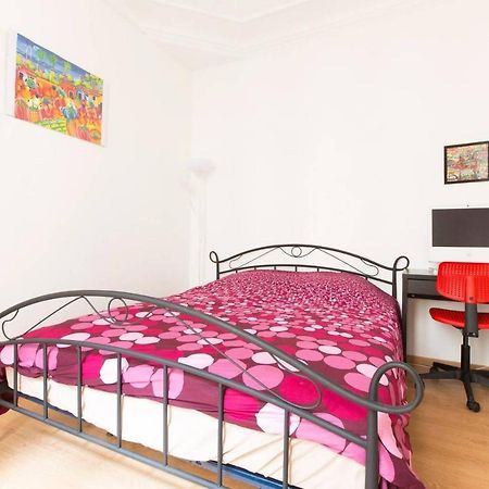 パリ Coup De Coeur A Montmartre Bed & Breakfast エクステリア 写真