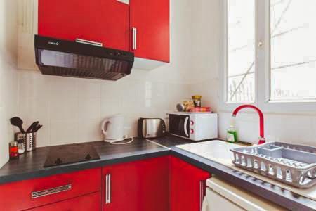 パリ Coup De Coeur A Montmartre Bed & Breakfast エクステリア 写真